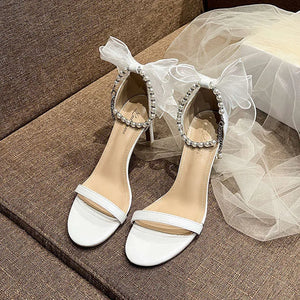 Summer New Round Head Sandals Pearl One Line Buckle White Bow High Heels Fairy Wind Female Wedding Shoes Kq8