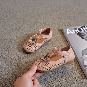 woloong Baby Girls Hollow Floral Shoes PU Leather Newborn First Walkers Princess Bowknot Kids Non-slip Soft Bottom Casual Shoes