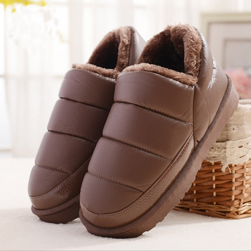 woloong New arrival waterproof women PU leather snow boots warm short plush ankle boot female winter shoes woman large big size 41 45