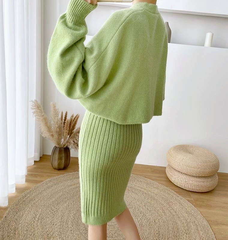 New Fall/Winter Bat Sleeve O-Neck Soft Sweater  + Women's Knitted Vest Long Dress Two-Piece Dress Sets Femme