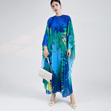 2025 2025 New large-size dress women's printing irregular loose high-end skirt vacation style pleated dress