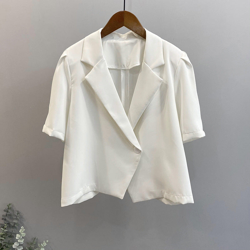 2025 summer short-sleeved suit retro pure bubble sleeve women's single-grain buckle loose Korean casual suit jacket 2140