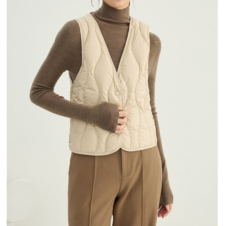 2025 Down jacket liner, women's coat with light and thin thermal vest inside, bottom close-fitting V-neck close-fitting vest wear
