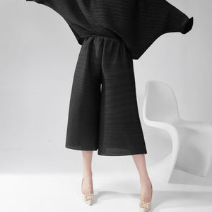 2025 large-size pants women's wide-leg pants drape high-end pleated summer thin loose seven-point casual pants women's