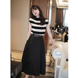 2025 summer new fragrant design sense niche versatile professional striped T-shirt + skirt two-piece set women