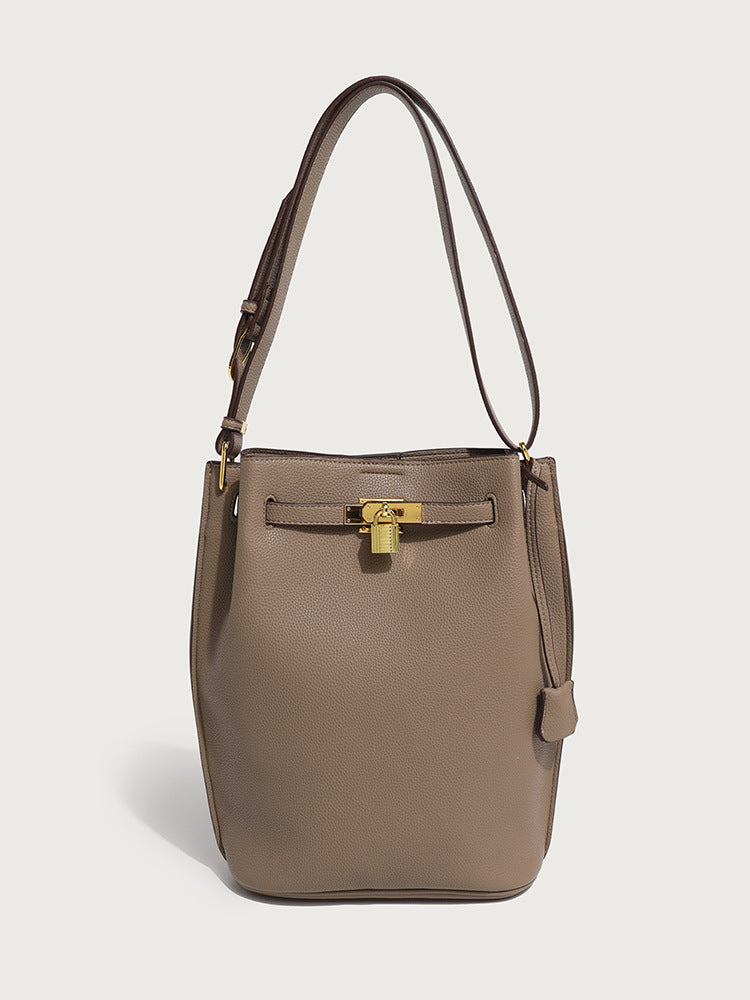 GOOSUDU 2025 New high-end niche design large-capacity lychee pattern oblique span bucket platinum Kelly bag single shoulder oblique span women's bag