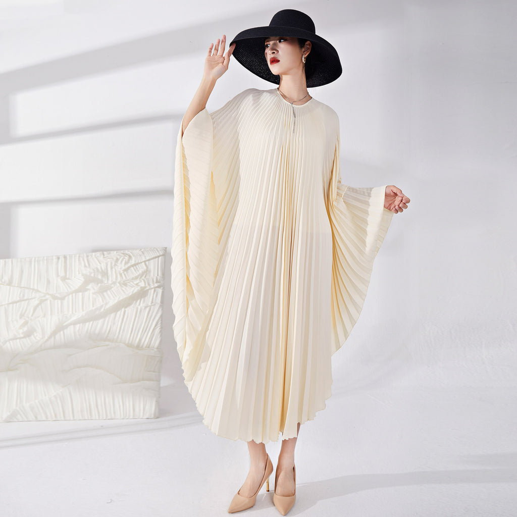 2025 hot-selling dress women's design sense loose bat sleeve long one-piece dress 2025 Popular trade women's pleated skirt