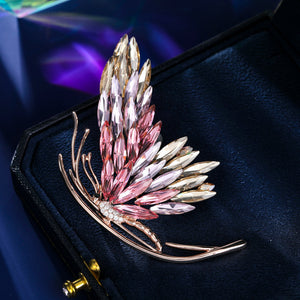 2025 luxury high-end autumn and winter coat coat accessories women's corsage fixed clothes pin buckle crystal butterfly brooch