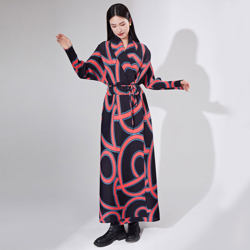 2025 High-quality New trench coat long jacket women's loose printing lace-up lapel pleated temperament coat