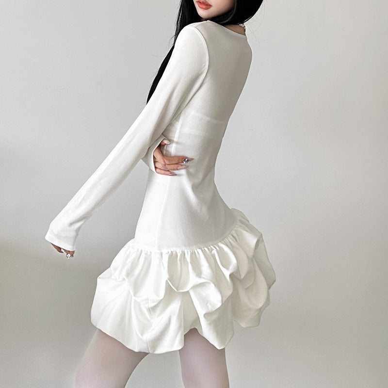 2025 style popular autumn new women's clothing elegant pleated hem design solid color slim-fitting long-sleeved dress