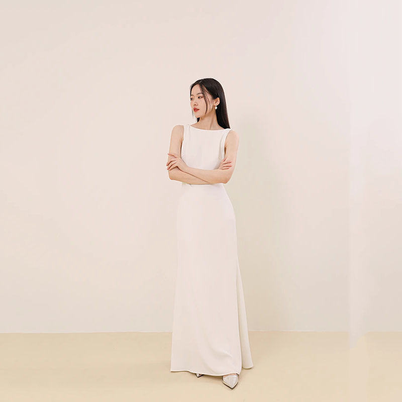 2025 White sleeveless backless beaded floor-mopping dress with graceful temperament Muse elegant white sleeveless dress bride