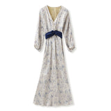 Early autumn retro V-neck design sense of temperament, advanced sense of improved Hanfu waist slim silk dress women M8016