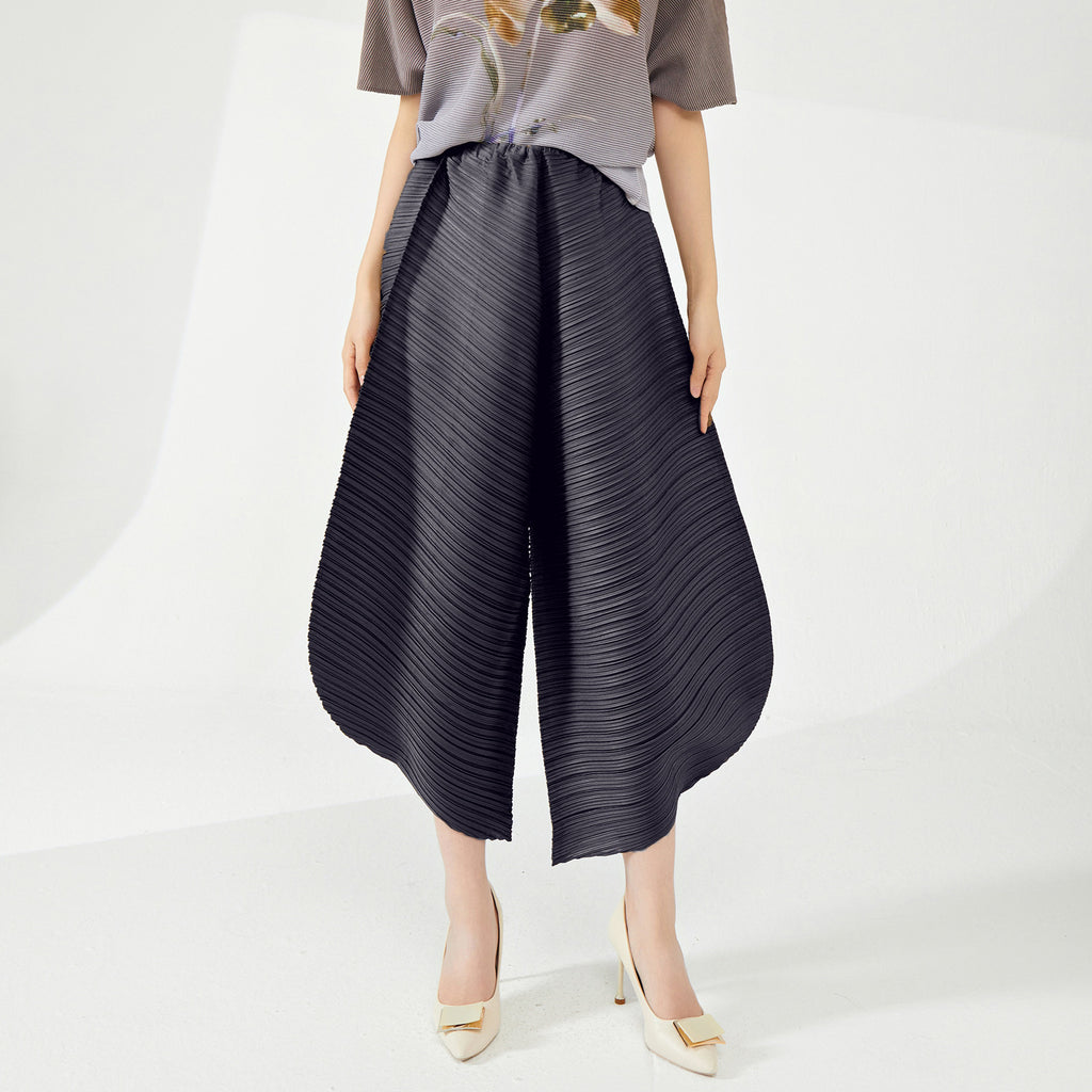 2025 personalized radish pants Harlan pants women's loose large size design sense niche fashion versatile casual pleated pants