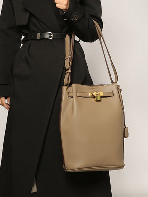 GOOSUDU 2025 New high-end niche design large-capacity lychee pattern oblique span bucket platinum Kelly bag single shoulder oblique span women's bag