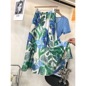 Printed skirt women's  summer new A-shaped pendulum elastic waist thin, meat-covered large flower medium and long skirt children
