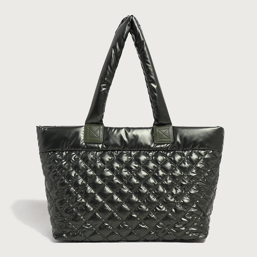 GOOSUDU 2025 Autumn new Xiaoxiangfeng diamond tote bag women's large-capacity air-feeling down bag commuter shoulder armpit bag