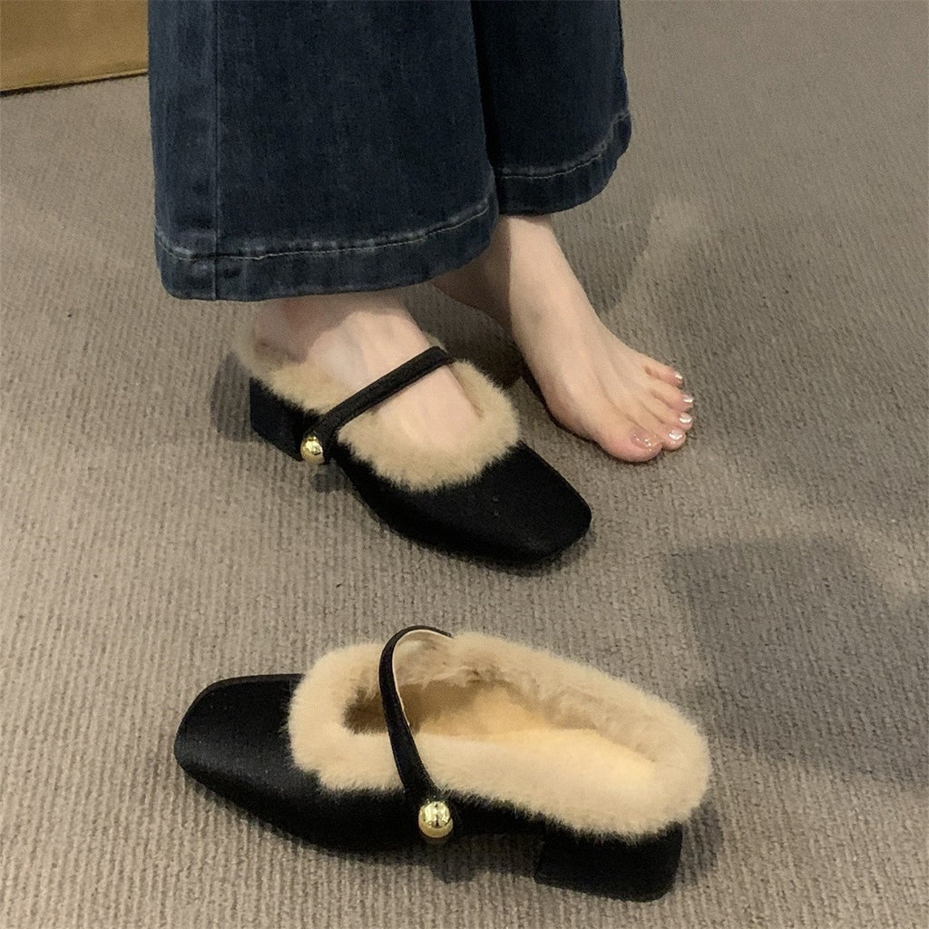 2025  popular new autumn and winter fluffy shoes wear women's shoes thick heel velvet cotton shoes temperament  bag head half slippers