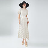 2025 dress women's summer high-end round neck short sleeve loose large size thin new design pleated dress