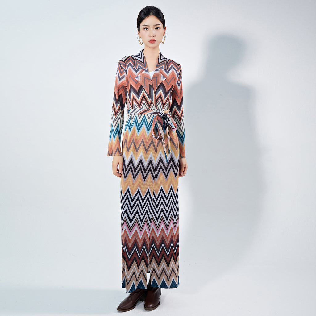 2025 New Chinese pleated trench coat women's clothing new ethnic style loose lace-up fashion robe with cardigan coat