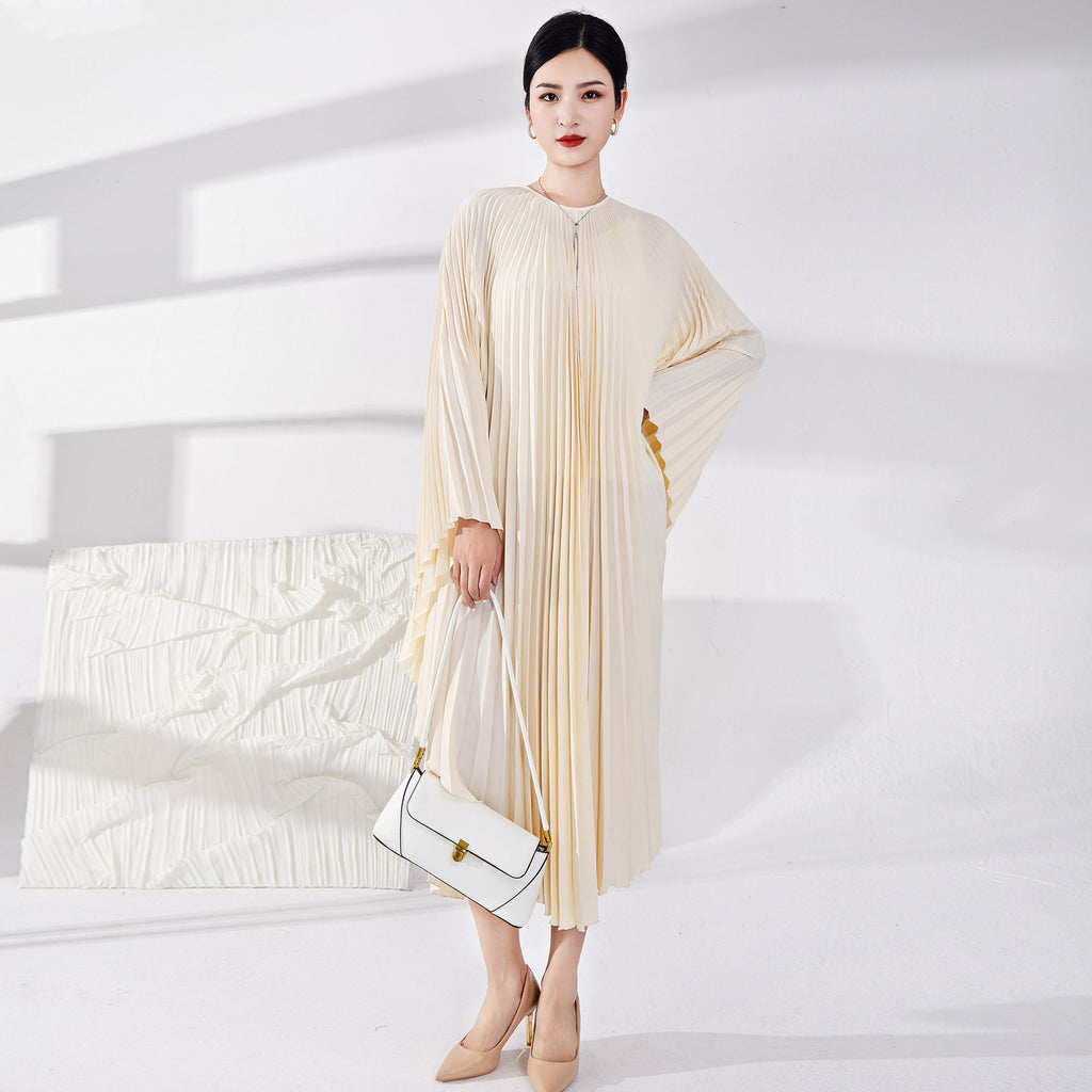 2025 hot-selling dress women's design sense loose bat sleeve long one-piece dress 2025 Popular trade women's pleated skirt