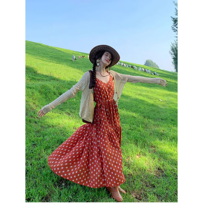 Yunnan travel photo wear women's clothing high sense dopamine desert red dress  summer new