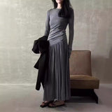 2025 In stock, this year's popular high-end suit, slim-fit solid-color long-sleeved T-shirt, bottoming shirt, pleated long skirt, two-piece set.