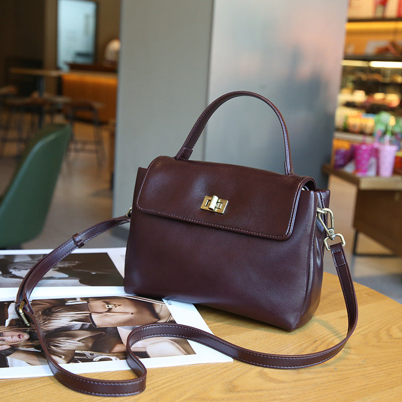 2025 Women's bag popular new versatile high-end messenger bag fashion commuter shoulder bag leather women's bag handbag