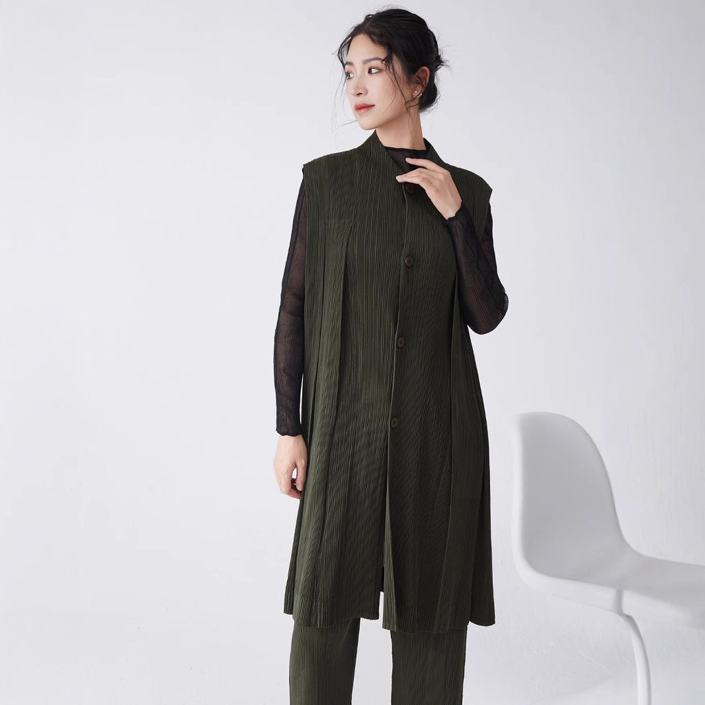 2025 Simple and thin vest jacket for women's spring and summer new temperament fashionable folds medium and long vest for women to wear all-match