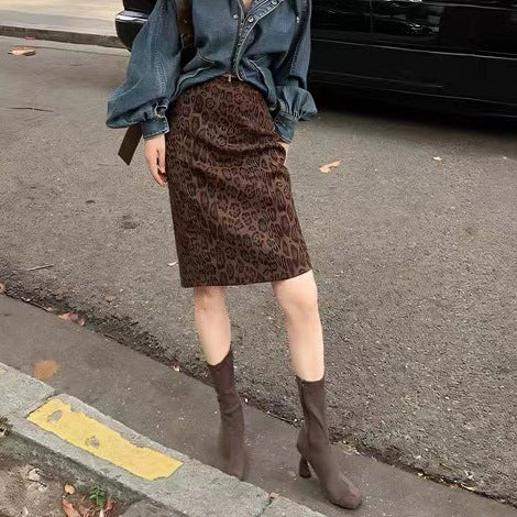 2025 popular autumn new leopard print skirt fashionable versatile women's retro printing autumn and winter casual temperament