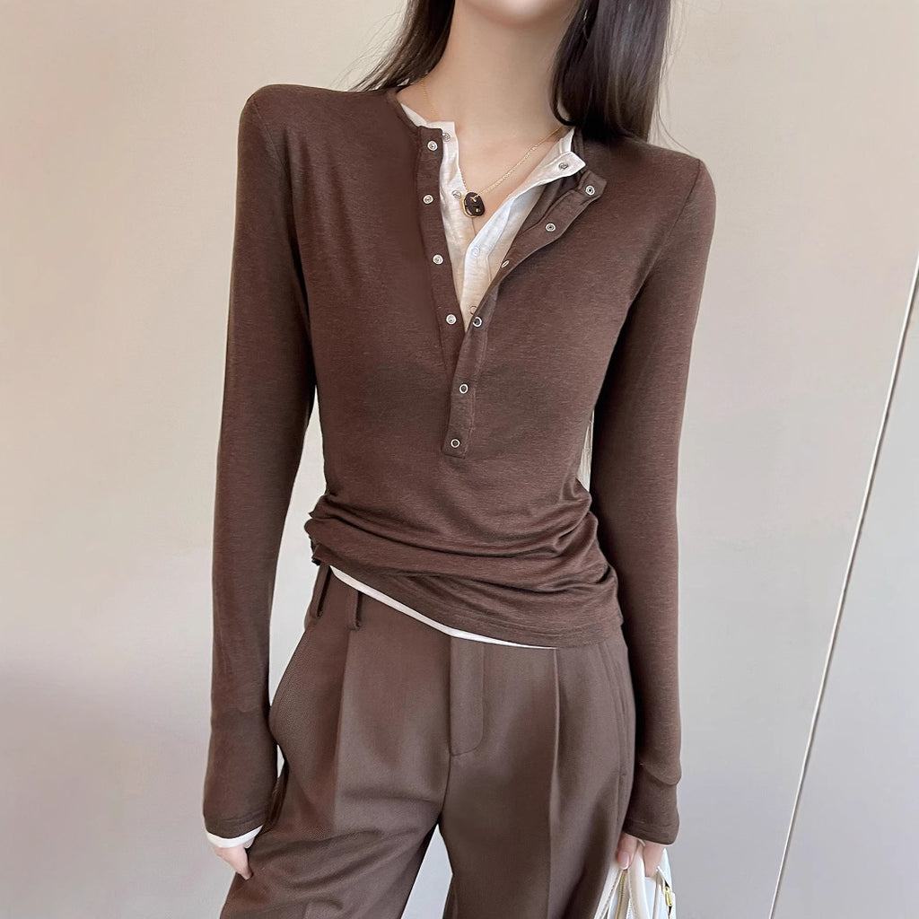 2025 Brown contrasting color fake two-piece long-sleeved knitted sweater women's autumn popular new fashion Popular slim-fit top