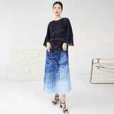 2025 Spring and summer new pleated dress women's clothing wavy pattern shoulder sleeves temperament elegant vacation style dress