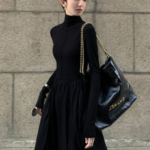 2025 popular autumn and winter new high-end temperament Muse fan long dress  Hepburn style waist black long-sleeved dress