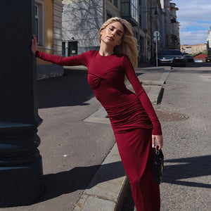 2025 style fashionable and sexy slim-fitting round neck long-sleeved dress New hot-selling new pleated hip-wrapped solid color long dress