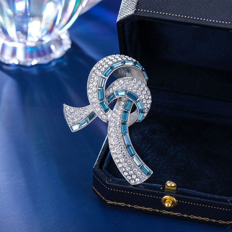 2025 Retro court style high-end clothing women's dresses with high-end elegance temperament crystal streamer bow brooch