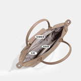2025 popular new dumpling bag nylon waterproof and lightweight handbag commuter women's bag large capacity versatile shoulder messenger bag