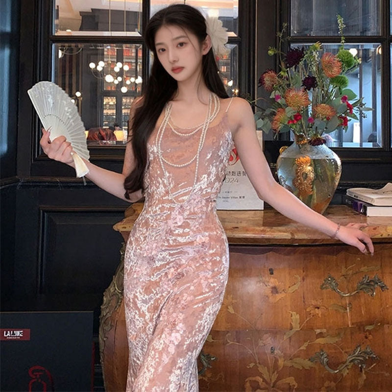 New Chinese Spice Girl Style New Velvet Fishtail Design Long Dress Sleeveless Premium Sexy Temperament Suspender Skirt N1022