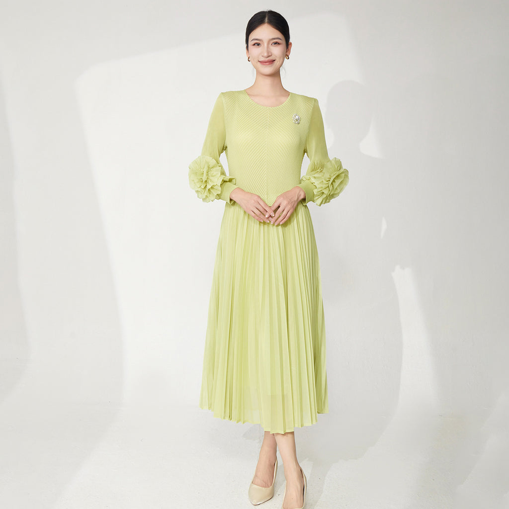 2025 2025 summer dress high-end sense small temperament small fragrant style a-word skirt waist thin versatile pleated skirt