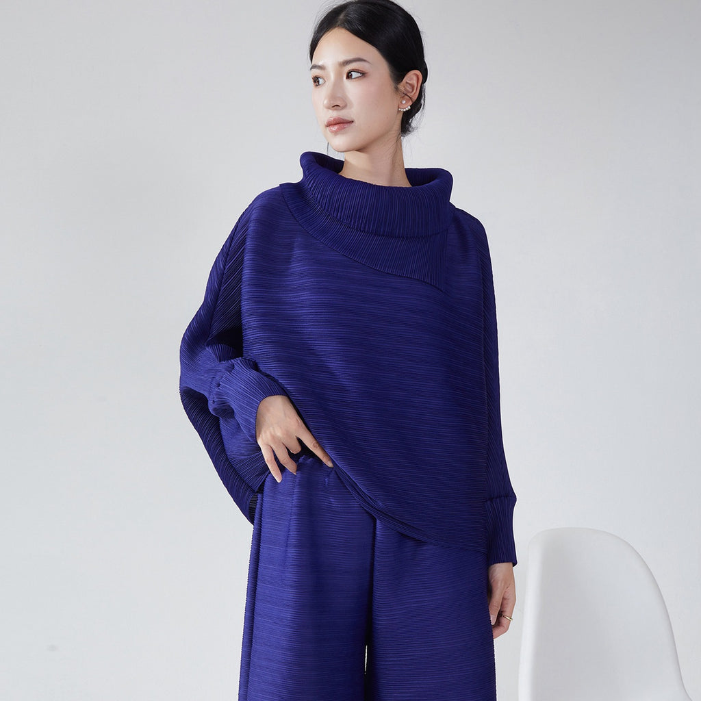 2025 Hot trade large-size women's top covers the stomach and looks thin, high-end  batman shirt pleated loose long-sleeved t-shirt women