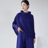 2025 Hot trade large-size women's top covers the stomach and looks thin, high-end  batman shirt pleated loose long-sleeved t-shirt women