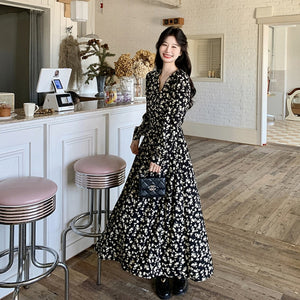 2025 Hepburn style high-end floral dress women's  spring dress new black with suit long skirt