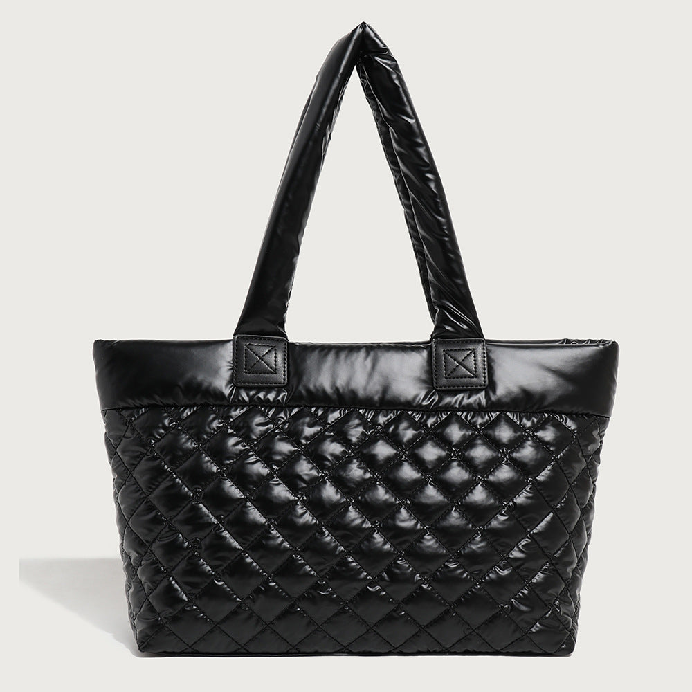 GOOSUDU 2025 Autumn new Xiaoxiangfeng diamond tote bag women's large-capacity air-feeling down bag commuter shoulder armpit bag