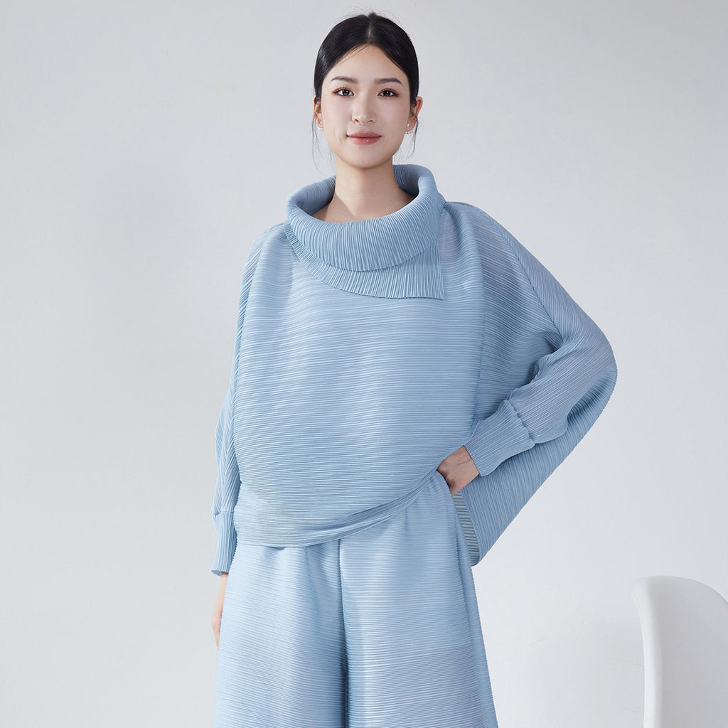 2025 Hot trade large-size women's top covers the stomach and looks thin, high-end  batman shirt pleated loose long-sleeved t-shirt women