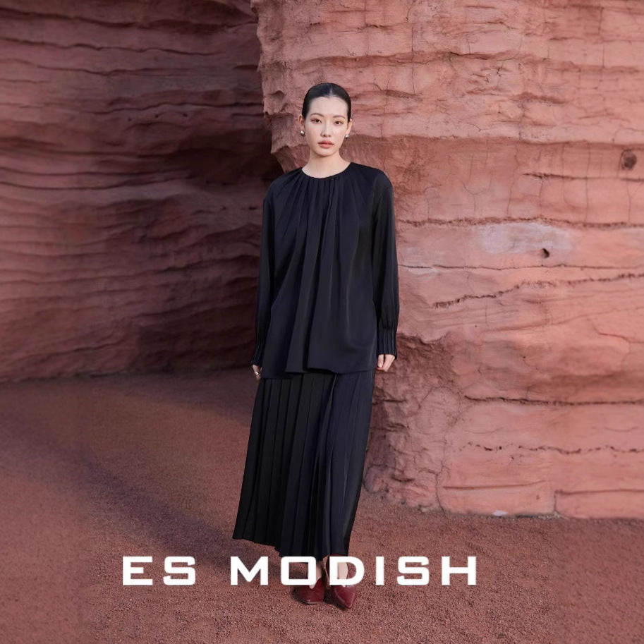 2025 ES MODISH spring new retro style solid color round neck pullover shirt + pleated skirt suit for girls