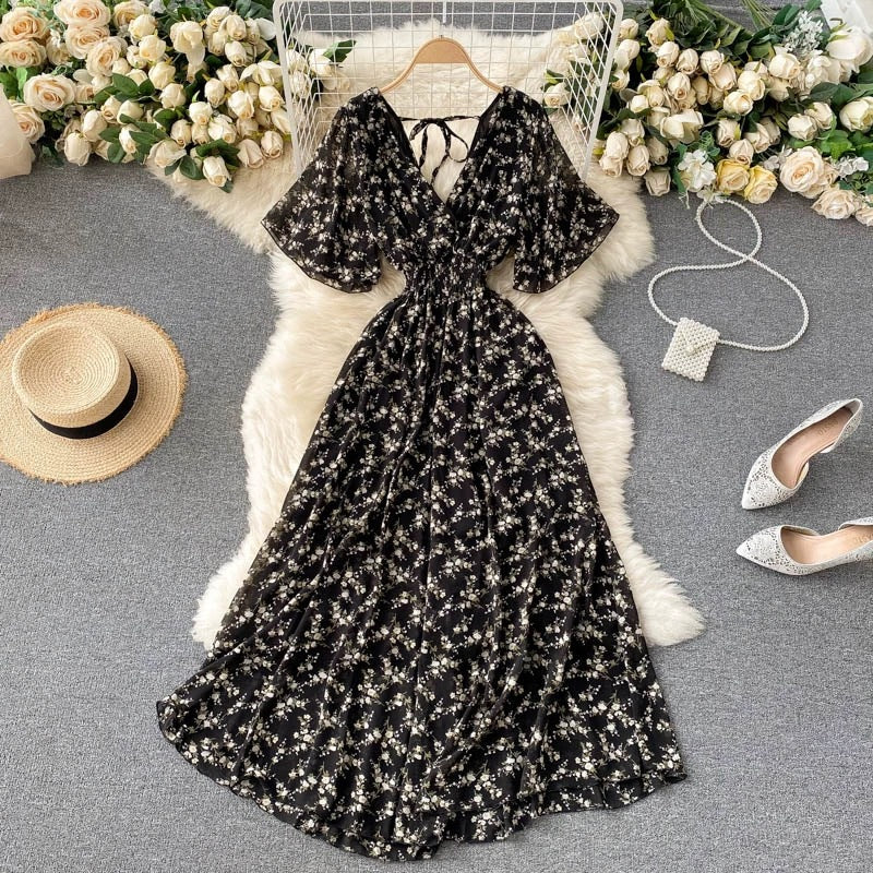 Seaside Holiday Dress Summer 2025 New Sexy V-neck Tight Waist Slimming Long Chiffon Floral Beach Dress