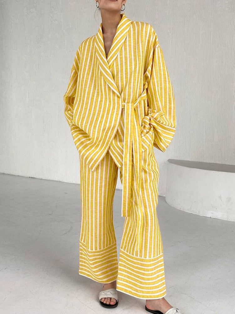 Casual Yellow Stripe Home Suits Elegant High Waist Wide Pants Set Fashion Long Sleeve Shirts Two Piece Pajamas Set Women Outfit