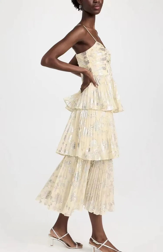 Spring / Autumn New Women Clothing Sexy Charming Yellow Chiffon Bronzing Pleated Cake Long Suspender Dress for Party