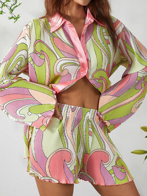 Women Two-piece Pleated Shorts Suits Chic Fashion Flower Print Long Sleeve Shirts and Loose Shorts New Matching Set