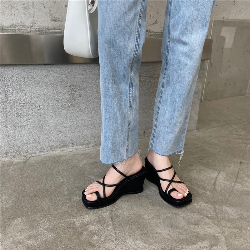 woloong Summer New Fashion Women Wedges Slippers Sexy Flip Flop Sandals High Quality Ladies Outdoor Platform Slides