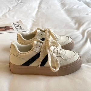 Vintage Womens Canvas Shoes Low-top Spring and Autumn New Fashion Sports Sneakers Trainers Breathable Ladies Footwear