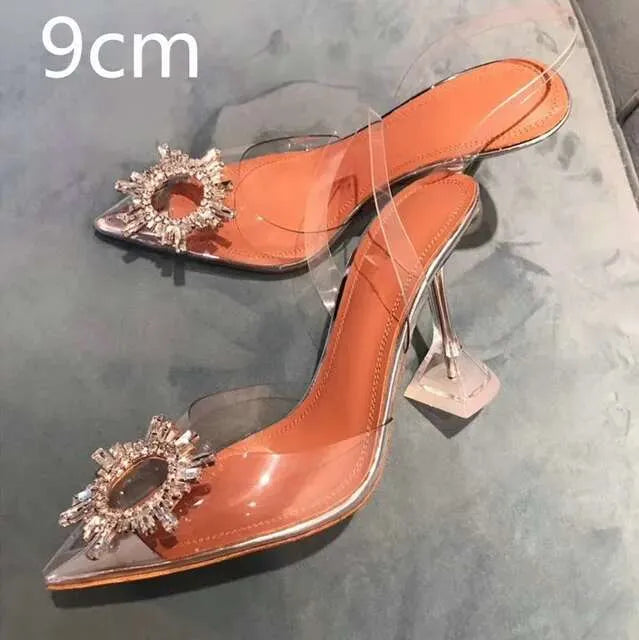 Summer New Pointed Rhinestone Odd Heel Stiletto Ladies Sun Decoration Wild Fairy PVC Transparent Crystal Shoes Kq8